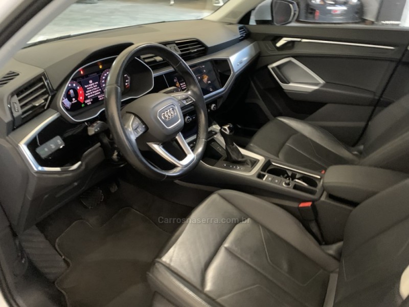 Q3 1.4 TFSI PRESTIGE PLUS FLEX 4P S TRONIC - 2021 - GUAPORé