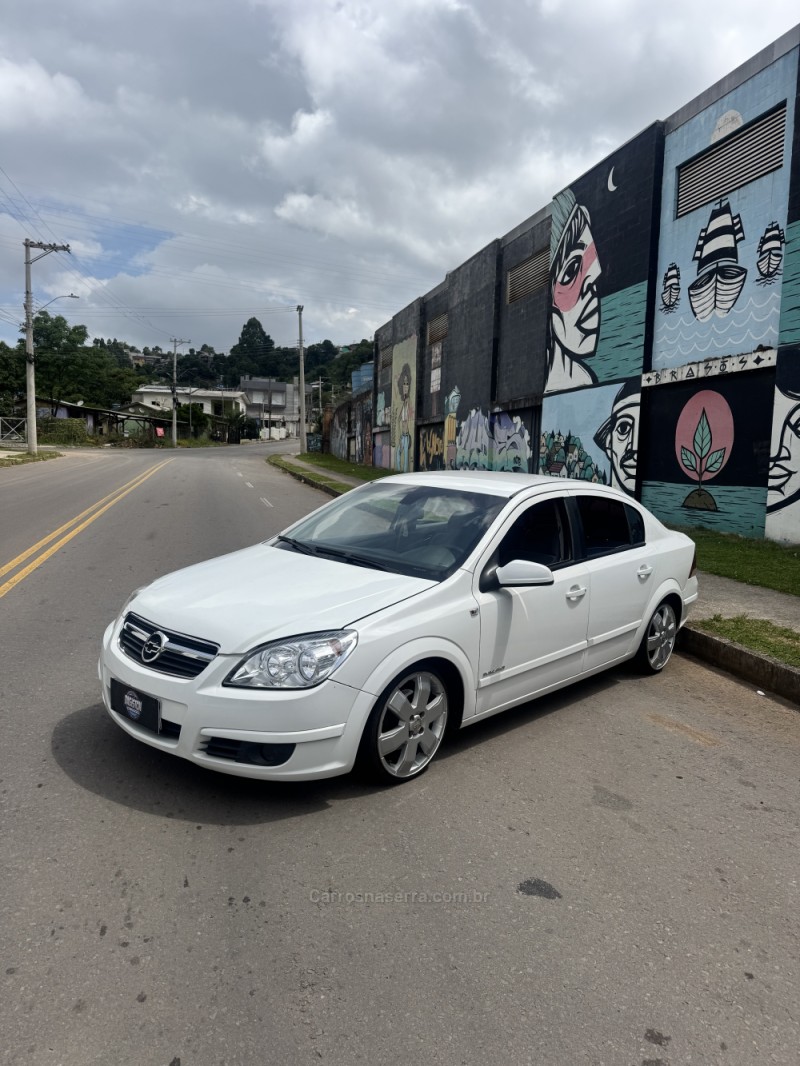 VECTRA 2.0 MPFI ELEGANCE 8V FLEX 4P MANUAL - 2009 - CAXIAS DO SUL