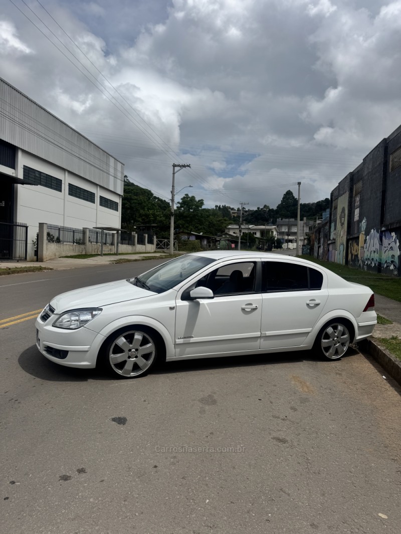 VECTRA 2.0 MPFI ELEGANCE 8V FLEX 4P MANUAL - 2009 - CAXIAS DO SUL