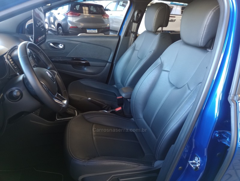 CAPTUR 1.3 INTENSE TURBO 16V FLEX 5P AUTOMÁTICO - 2022 - CAXIAS DO SUL