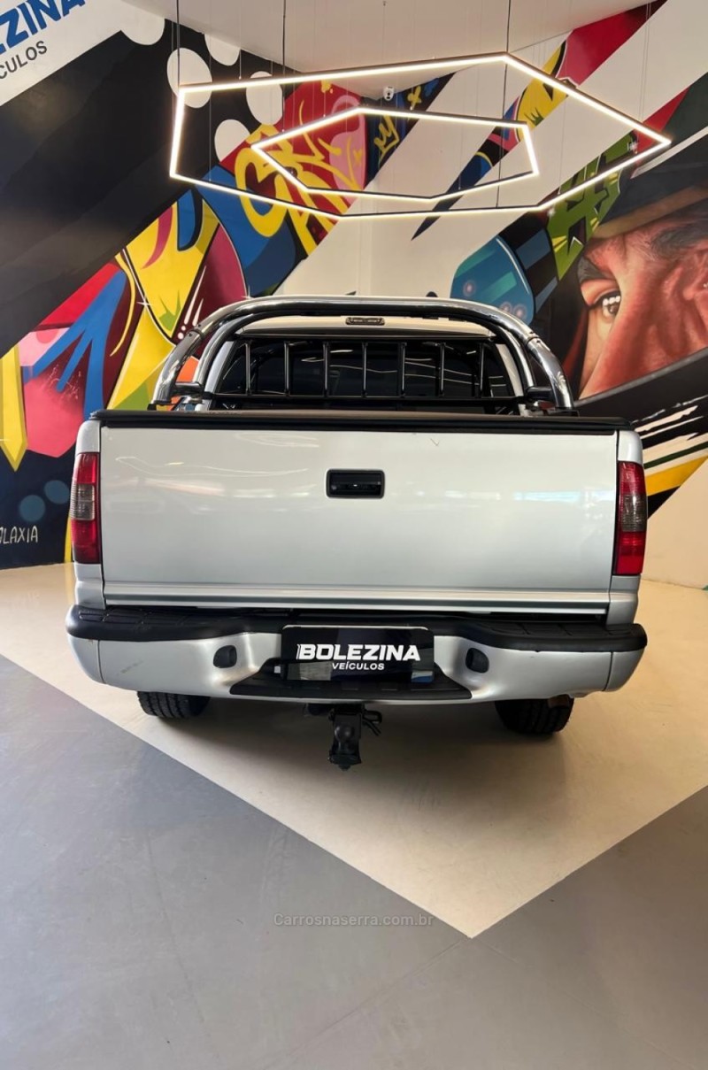 S10 2.8 EXECUTIVE 4X4 CD 12V TURBO INTERCOOLER DIESEL 4P MANUAL - 2004 - NOVO HAMBURGO