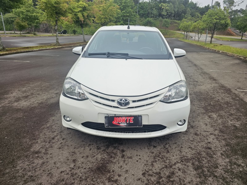 ETIOS 1.3 X 16V FLEX 4P MANUAL - 2017 - BENTO GONçALVES