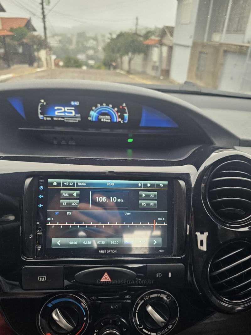 ETIOS 1.3 X 16V FLEX 4P MANUAL - 2017 - BENTO GONçALVES