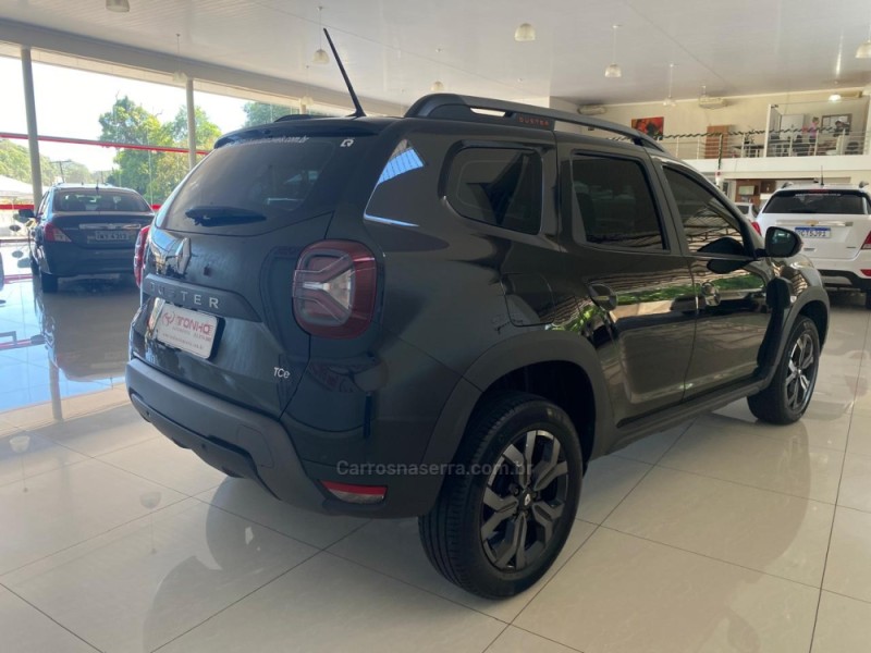 DUSTER 1.3 TURBO ICONIC 16V FLEX 4P AUTOMÁTICO - 2024 - LAJEADO