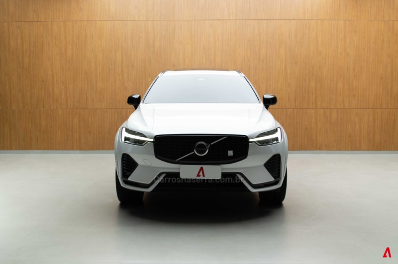 XC60 2.0 T8 POLESTAR ENGINEERED HÍBRIDO 4P AUTOMÁTICO - 2024 - GARIBALDI