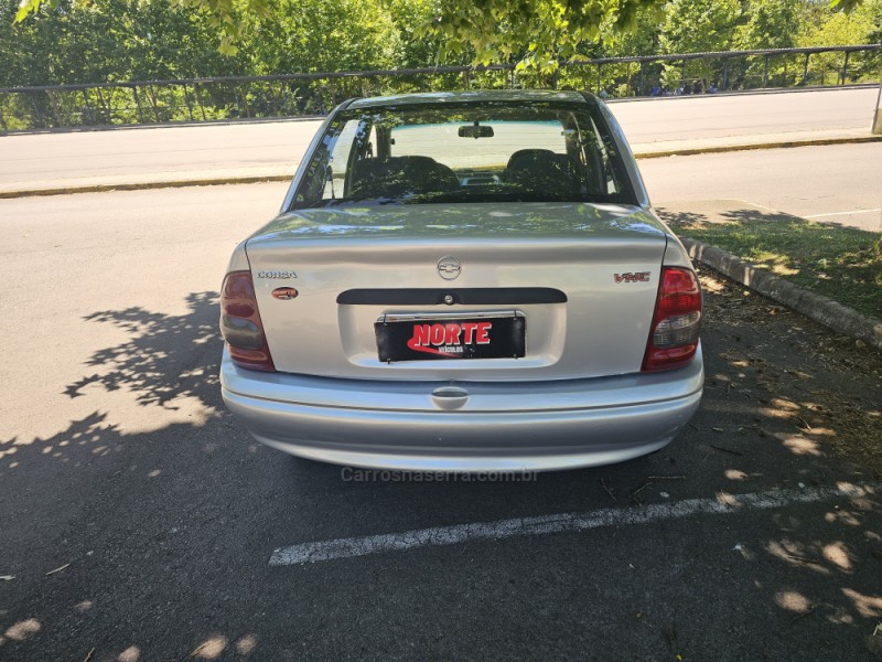 CORSA 1.0 MPFI CLASSIC SEDAN 8V GASOLINA 4P MANUAL - 2003 - BENTO GONçALVES
