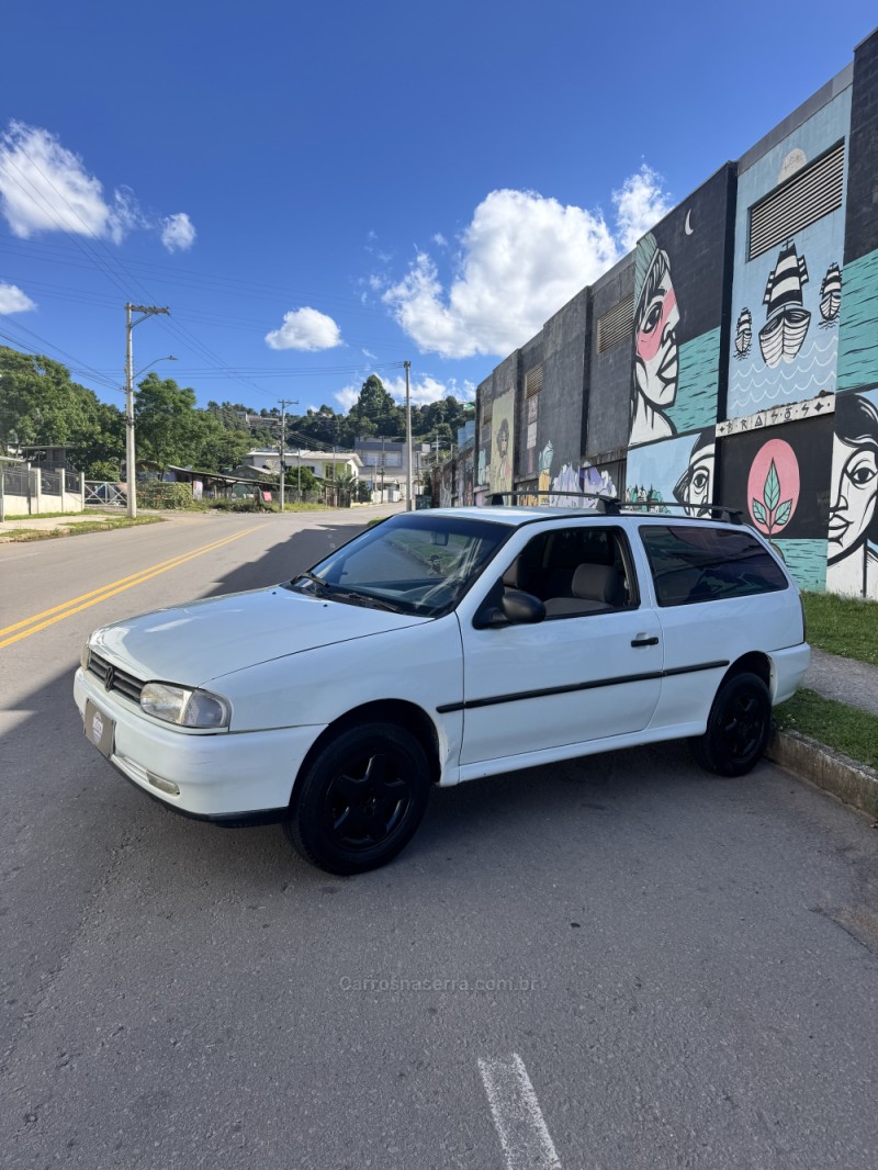 PARATI 1.8 MI GL 8V GASOLINA 2P MANUAL - 1997 - CAXIAS DO SUL