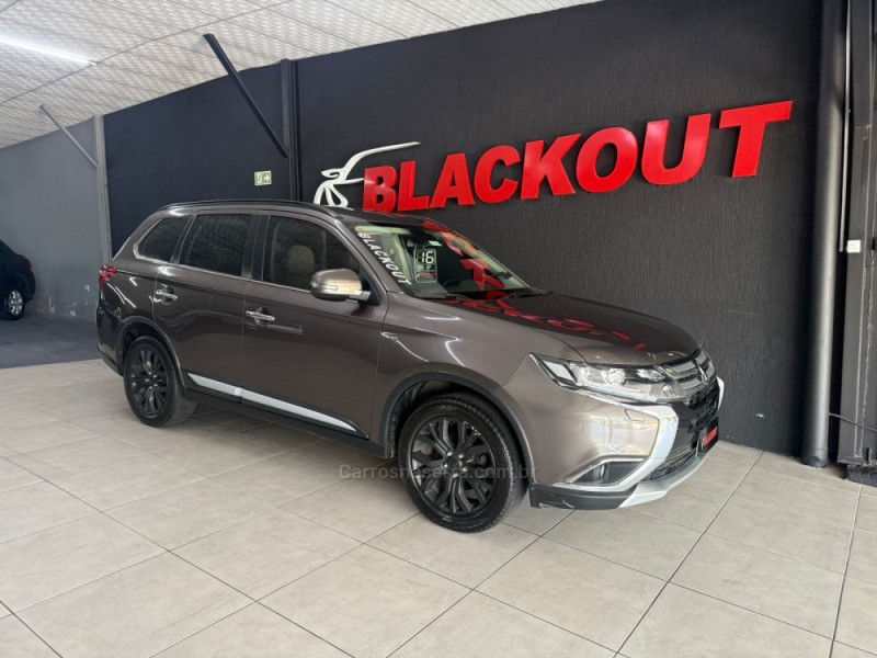 OUTLANDER 3.0 GT 4X4 V6 24V GASOLINA 4P AUTOMÁTICO - 2016 - CAMPO BOM