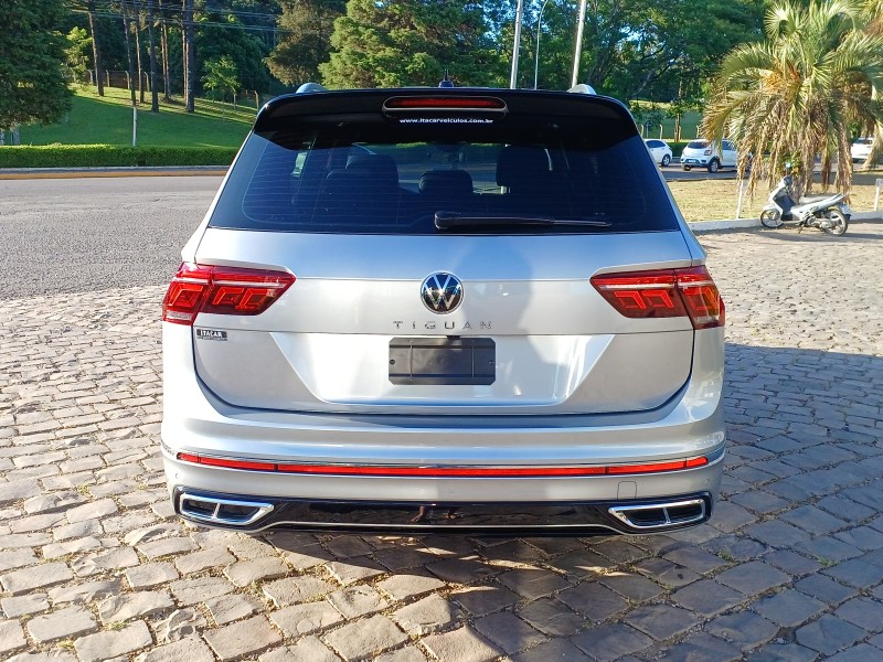 TIGUAN 2.0 ALLSPACE R-LINE 300 TSI GASOLINA 4P AUTOMÁTICO - 2025 - FLORES DA CUNHA
