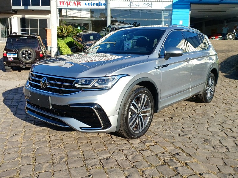 TIGUAN 2.0 ALLSPACE R-LINE 300 TSI GASOLINA 4P AUTOMÁTICO - 2025 - FLORES DA CUNHA