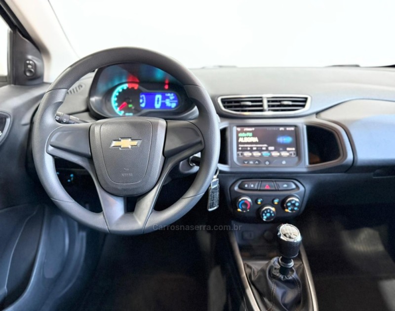 ONIX 1.4 MPFI LTZ 8V FLEX 4P MANUAL - 2014 - NOVO HAMBURGO