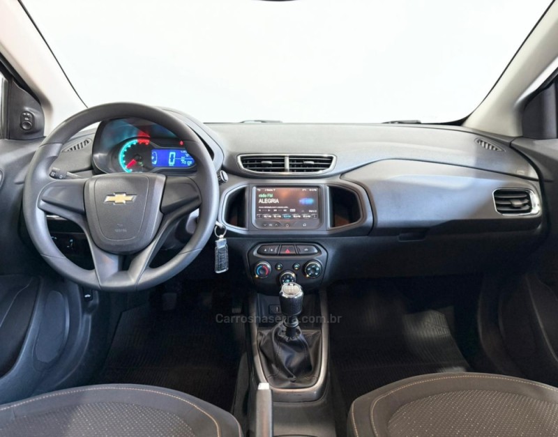 ONIX 1.4 MPFI LTZ 8V FLEX 4P MANUAL - 2014 - NOVO HAMBURGO