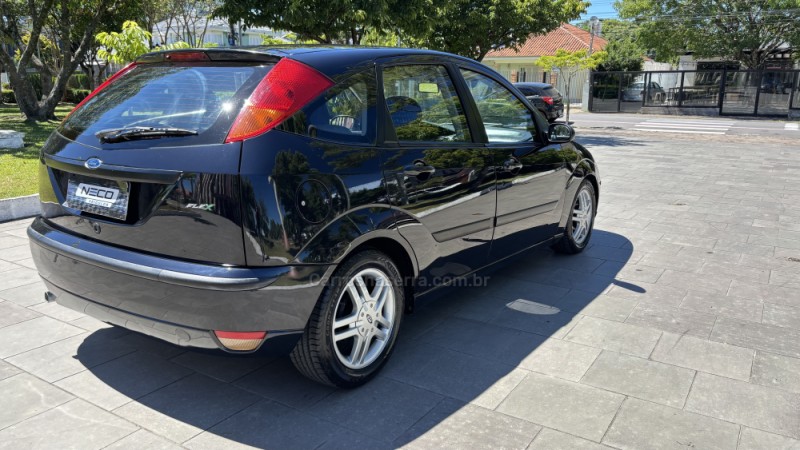 FOCUS 1.6 8V FLEX 4P MANUAL - 2009 - BENTO GONçALVES