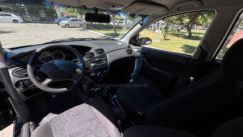 FOCUS 1.6 8V FLEX 4P MANUAL - 2009 - BENTO GONçALVES