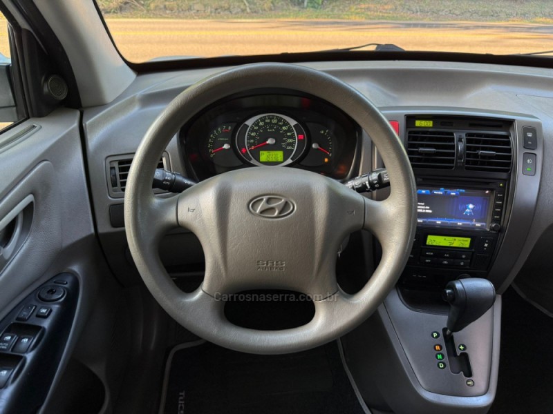 TUCSON 2.0 MPFI GLS BASE 16V 143CV 2WD FLEX 4P AUTOMÁTICO - 2016 - DOIS IRMãOS