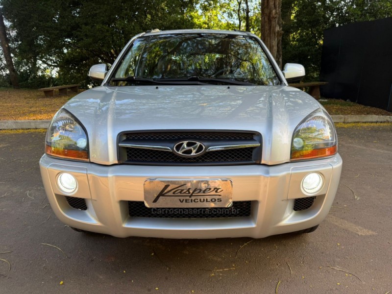 TUCSON 2.0 MPFI GLS BASE 16V 143CV 2WD FLEX 4P AUTOMÁTICO - 2016 - DOIS IRMãOS