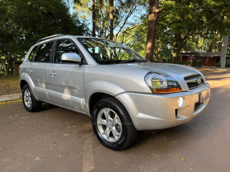 TUCSON 2.0 MPFI GLS BASE 16V 143CV 2WD FLEX 4P AUTOMÁTICO - 2016 - DOIS IRMãOS