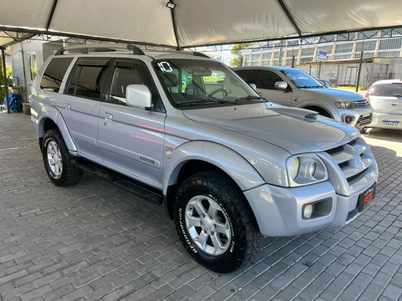 PAJERO SPORT 2.5 HPE 4X4 8V TURBO INTERCOOLER DIESEL 4P AUTOMÁTICO - 2010 - CAXIAS DO SUL