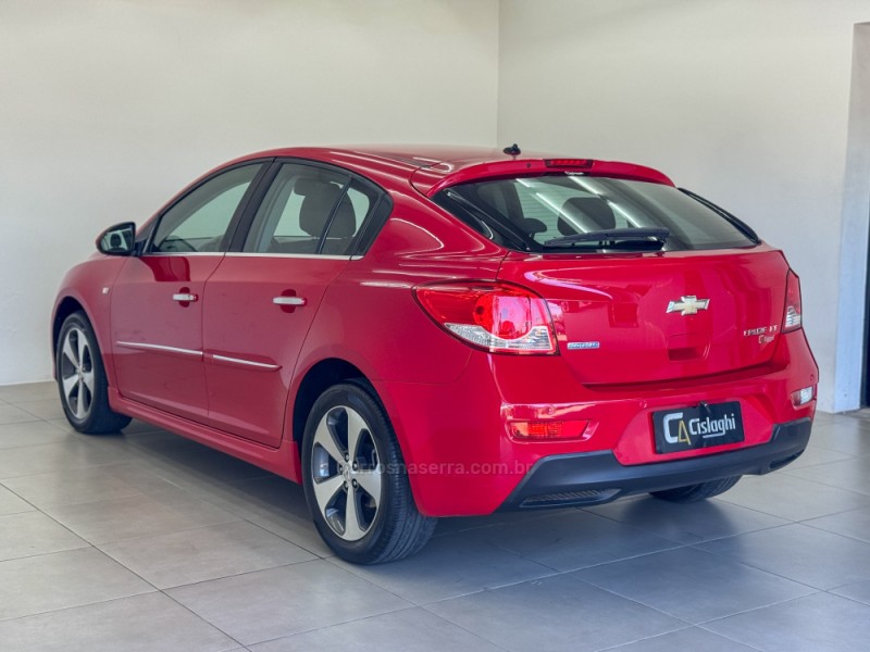 CRUZE 1.8 LT 16V FLEX 4P MANUAL - 2014 - CARLOS BARBOSA