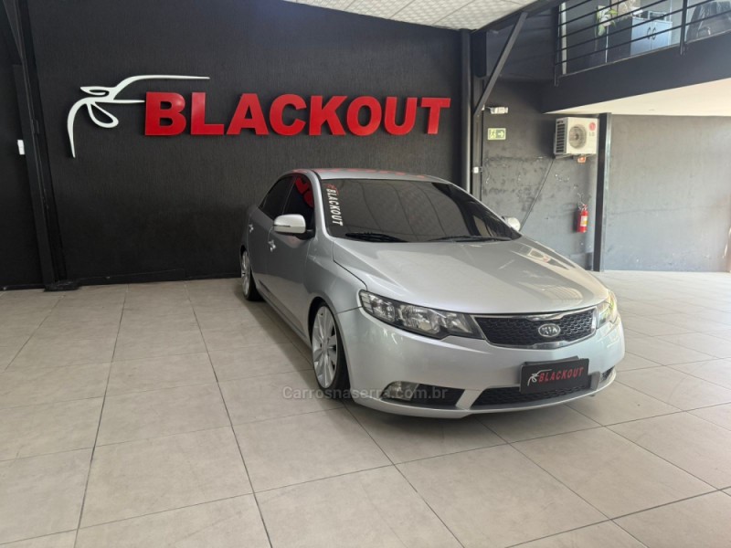 CERATO 1.6 SX3 16V FLEX 4P MANUAL - 2011 - CAMPO BOM