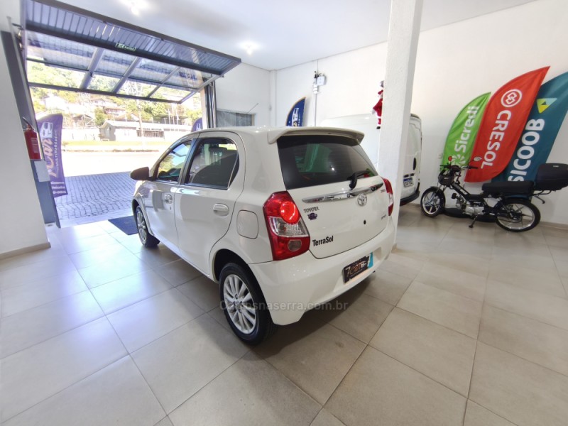 ETIOS 1.5 XLS 16V FLEX 4P MANUAL - 2014 - ANTôNIO PRADO