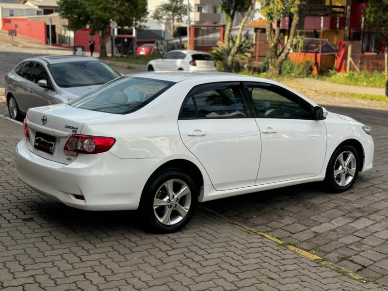 COROLLA 2.0 XEI 16V FLEX 4P AUTOMÁTICO - 2012 - CAXIAS DO SUL