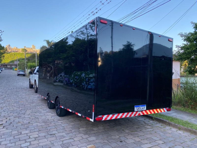 REBOQUE FECHADO - 2025 - FARROUPILHA