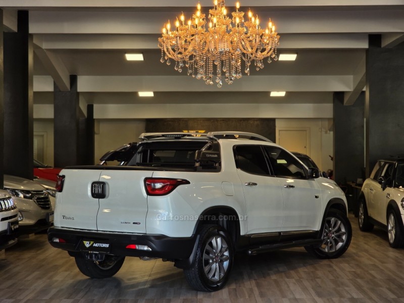 TORO 2.0 16V TURBO DIESEL RANCH AT 4X4 AUTOMÁTICO - 2020 - CAXIAS DO SUL