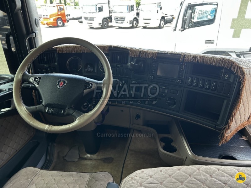 R-440 A 6X2 HIGHLINE - 2014 - GARIBALDI