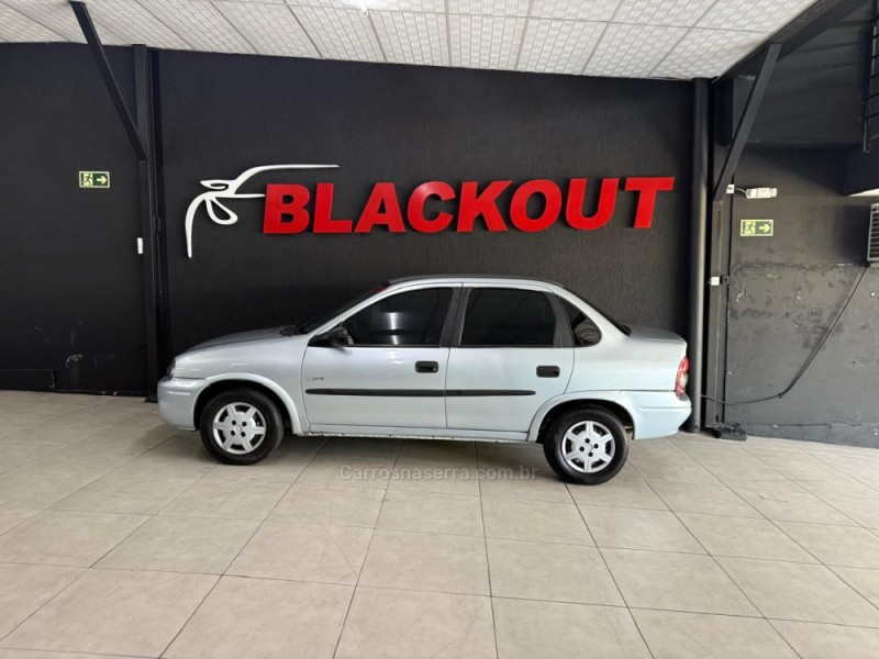 CLASSIC 1.0 MPFI VHCE 8V FLEX 4P MANUAL - 2011 - CAMPO BOM