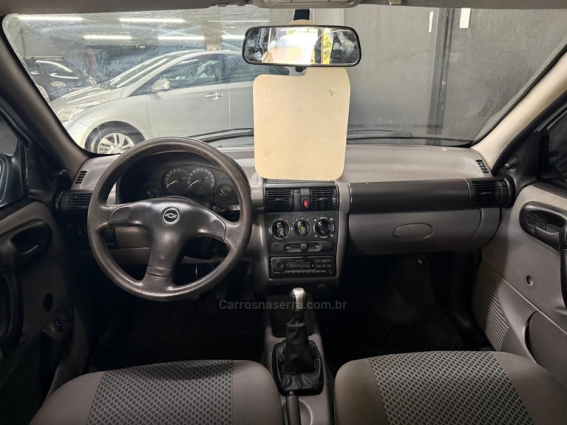 CLASSIC 1.0 MPFI VHCE 8V FLEX 4P MANUAL - 2011 - CAMPO BOM