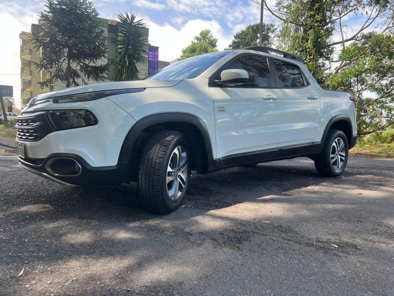 TORO 2.0 16V TURBO DIESEL FREEDOM 4WD AT9 AUTOMÁTICO - 2019 - CAXIAS DO SUL