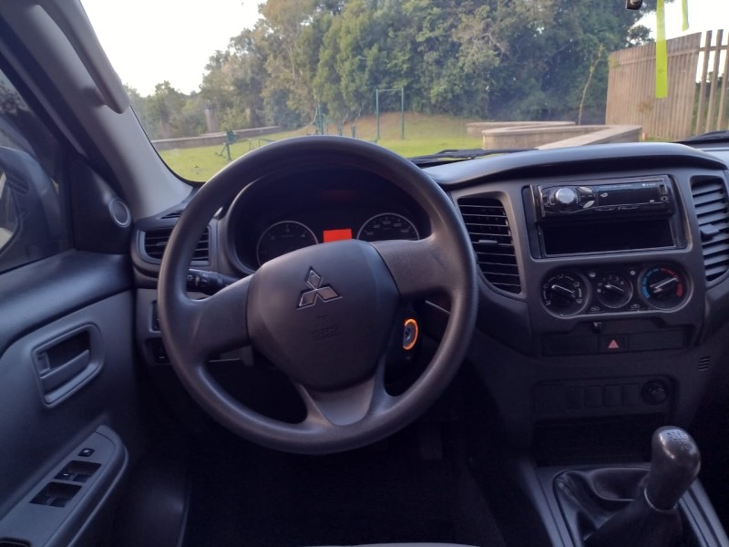 L200 TRITON 2.4 OUTDOOR GLX 4X4 CD 16V DIESEL 4P MANUAL - 2022 - CANELA