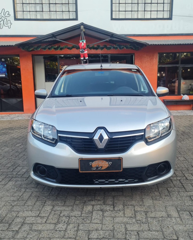 SANDERO 1.0 EXPRESSION 12V FLEX 4P MANUAL - 2017 - CANELA