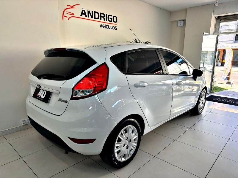 FIESTA 1.5 SE HATCH 16V FLEX 4P MANUAL - 2016 - CAXIAS DO SUL