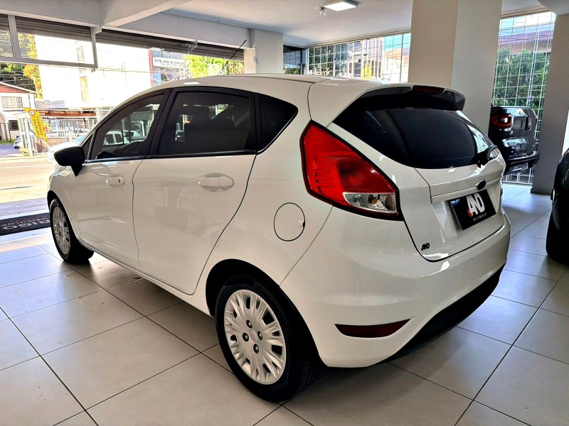 FIESTA 1.5 SE HATCH 16V FLEX 4P MANUAL - 2016 - CAXIAS DO SUL