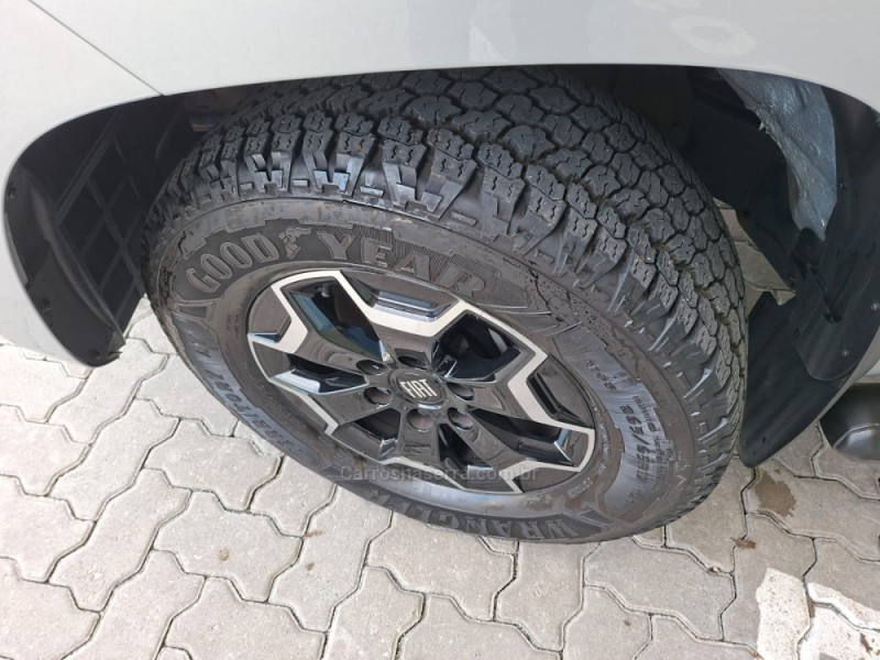 TITANO 2.2 VOLCANO TURBO 4X4 DIESEL 4P AUTOMÁTICO - 2025 - BENTO GONçALVES