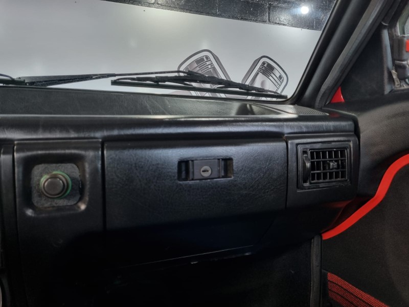 GOL 1.8 GTS 8V GASOLINA 2P MANUAL - 1990 - TEUTôNIA