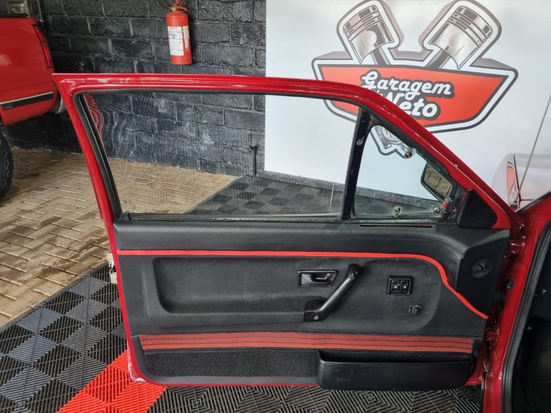 GOL 1.8 GTS 8V GASOLINA 2P MANUAL - 1990 - TEUTôNIA