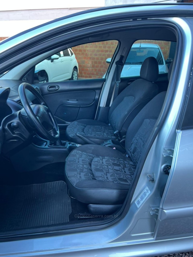 207 1.4 XR 8V FLEX 4P MANUAL - 2010 - LAJEADO