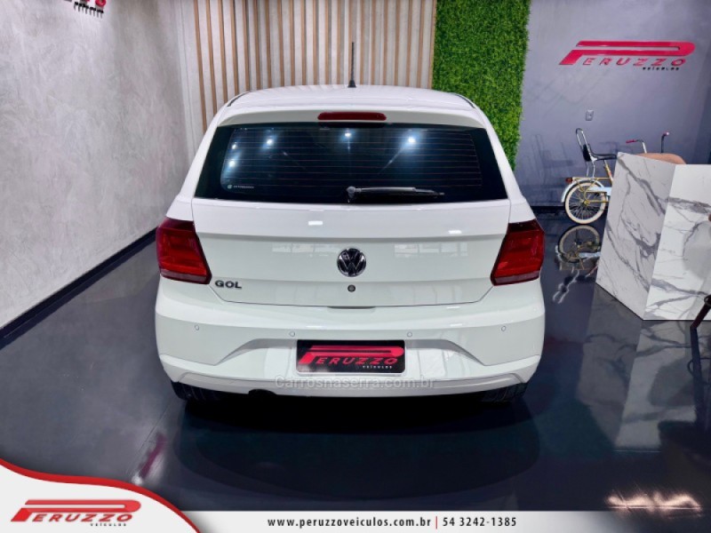 GOL 1.6 MSI 8V TOTALFLEX 4P MANUAL - 2021 - NOVA PRATA