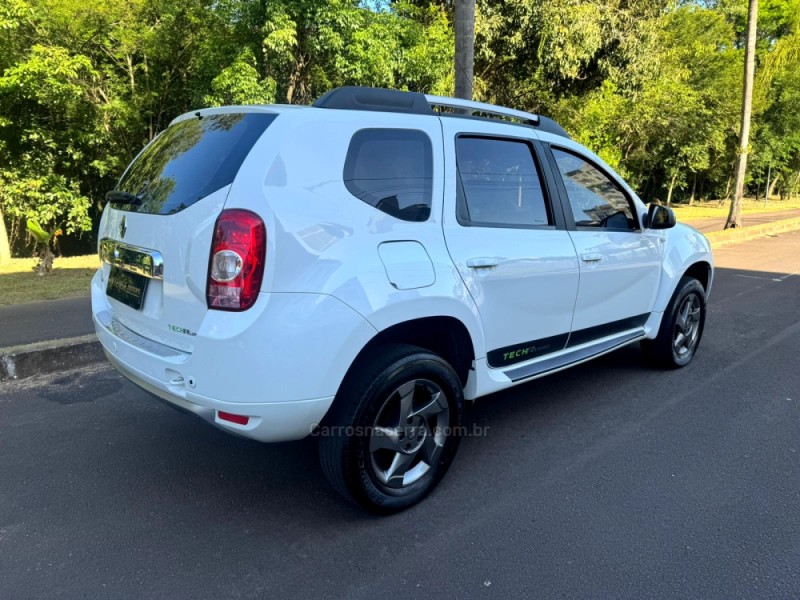 DUSTER RENAULT DUSTER 1.6 TECH ROAD DYNAMIQUE 4X2 16V FLEX 4P MANUAL - 2014 - NOVO HAMBURGO