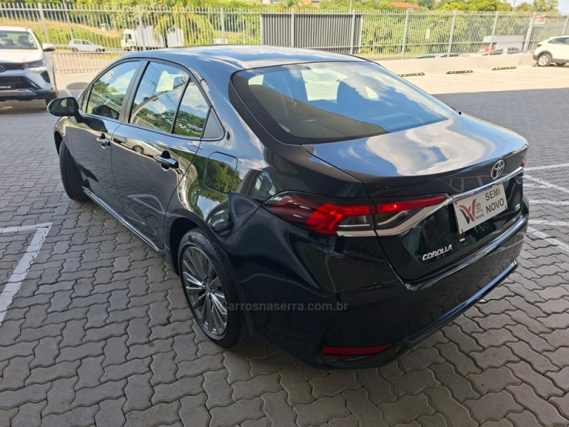 COROLLA 2.0 XEI 16V FLEX 4P AUTOMÁTICO - 2024 - BENTO GONçALVES