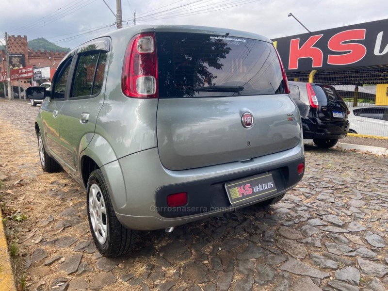 UNO 1.0 EVO VIVACE 8V FLEX 4P MANUAL - 2015 - DOIS IRMãOS