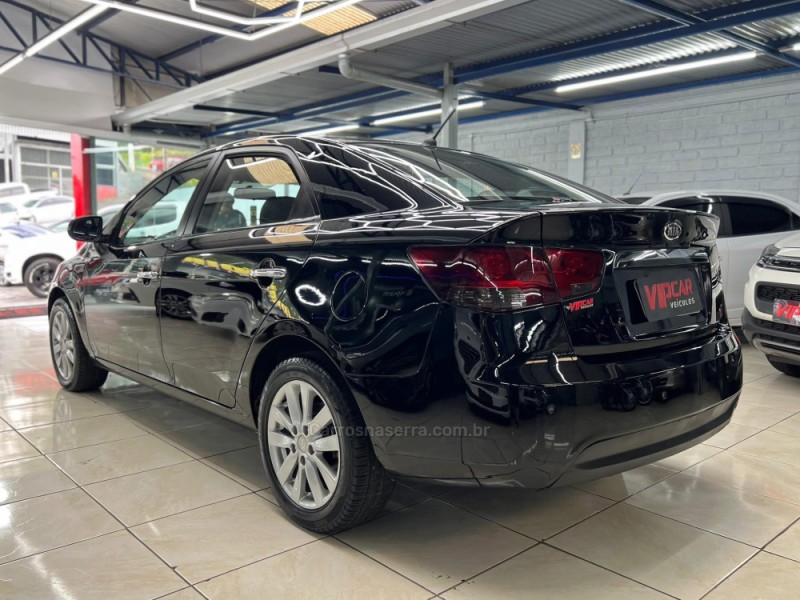 CERATO 1.6 SX3 16V GASOLINA 4P AUTOMÁTICO - 2013 - ESTâNCIA VELHA