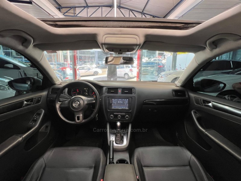 JETTA 2.0 COMFORTLINE FLEX 4P TIPTRONIC - 2012 - ESTâNCIA VELHA