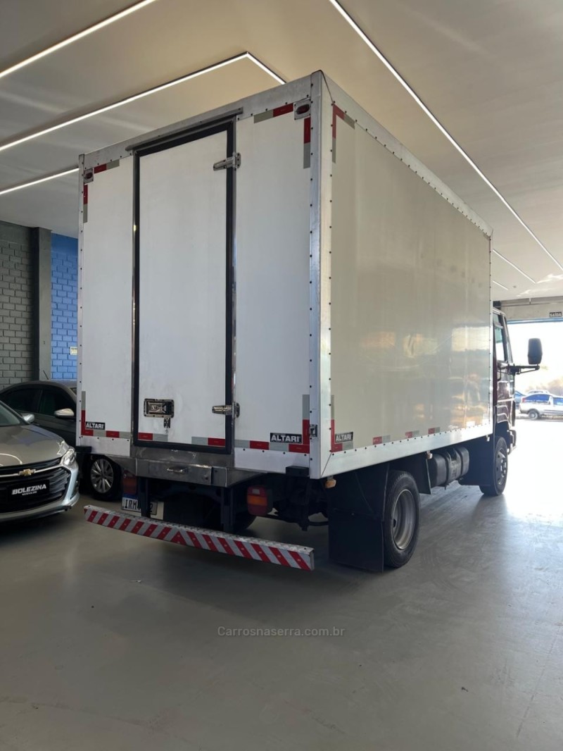 CARGO 712 E TURBO - 2012 - NOVO HAMBURGO