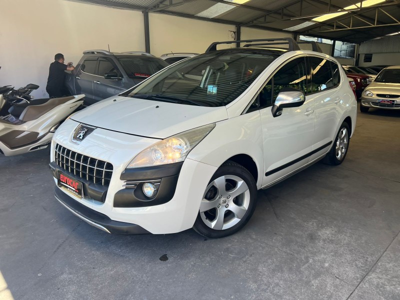 PEUGEOT - 308 - 2011/2012 - Branca - R$ 39.900,00