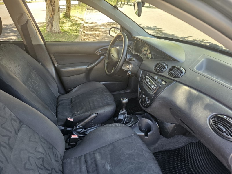 FOCUS 1.6 GLX 8V GASOLINA 4P MANUAL - 2009 - BENTO GONçALVES