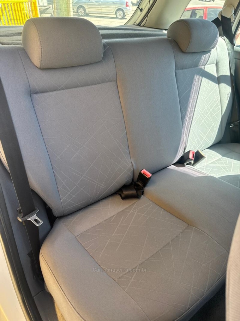 SPACEFOX 1.6 MI 8V FLEX 4P MANUAL - 2010 - CAXIAS DO SUL